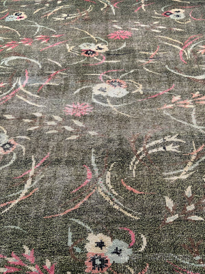 Turkish vintage Müren Isparta large rug (250 x 190cm)