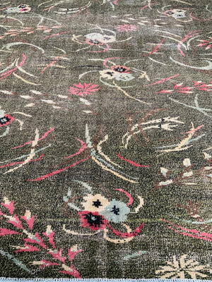 Turkish vintage Müren Isparta large rug (250 x 190cm)