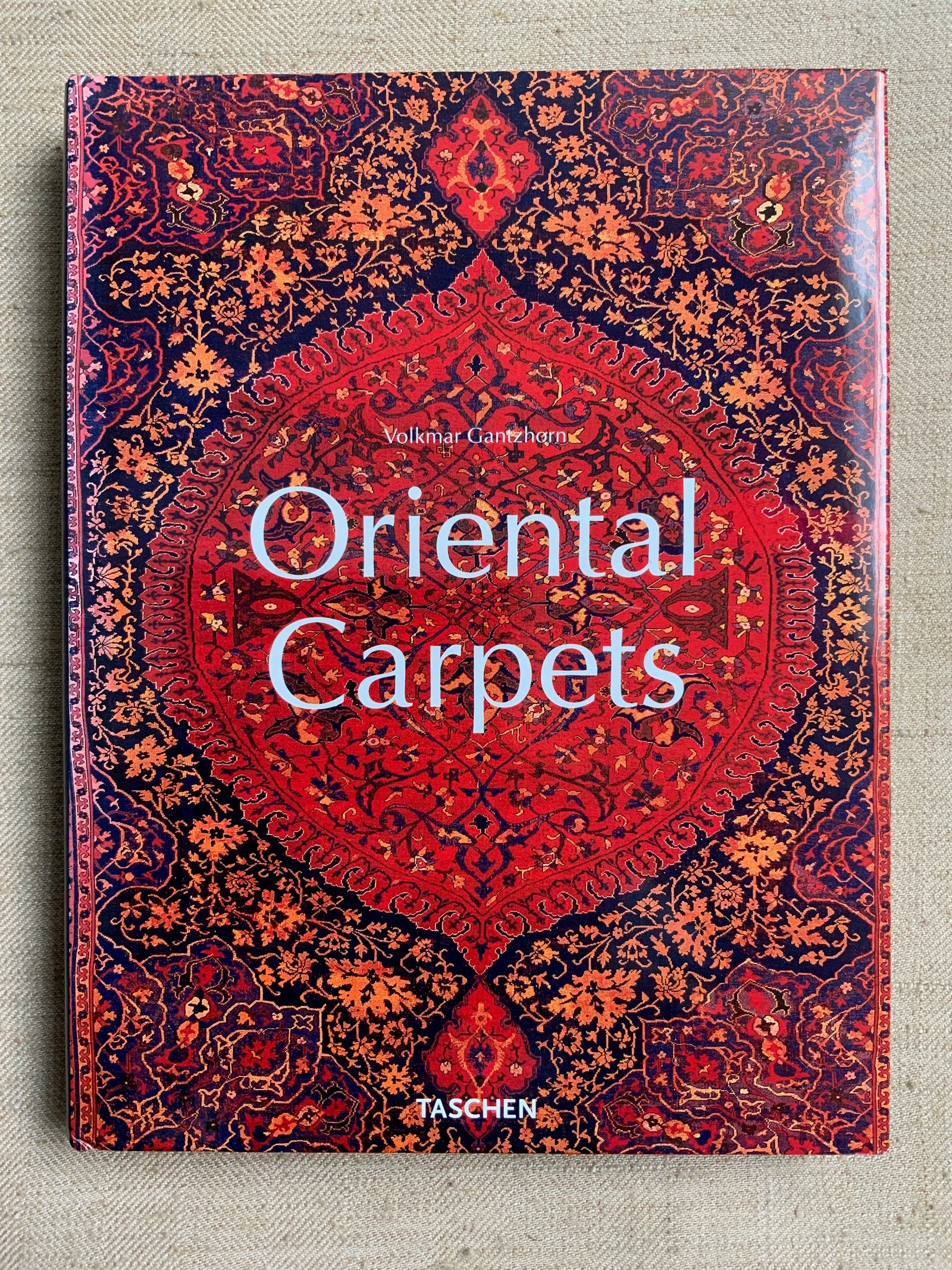 Oriental Carpets. Gantzhorn, Volkmar.