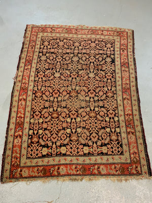 Caucasian antique Karabagh rug (186 x 130cm)