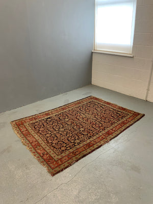 Caucasian antique Karabagh rug (186 x 130cm)