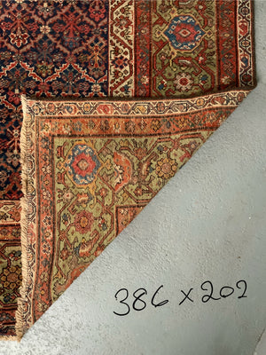 Antique Feraghan carpet (386 x 202cm)