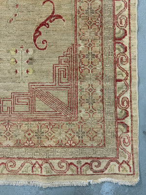 Chobi carpet with Khotan design (278 x 176cm)