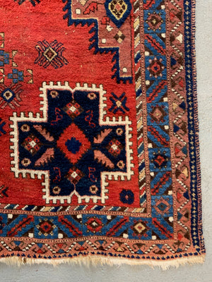 Afshar medallion rug (211 x 150cm)