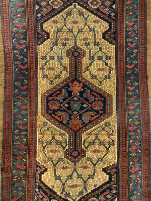 Hamadan vintage rug of camel ground (190 x 125cm)