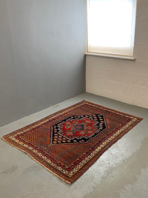 Afshar antique medallion design rug (179 x 131cm)