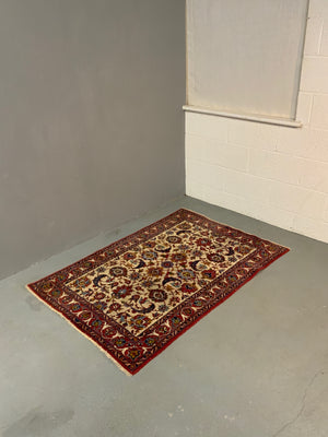 Najafabad vintage fine rug (152 x 107cm)