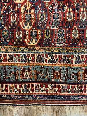 Gashguli boteh design large rug (246 x 160cm)