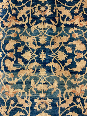 Indian 'Ziegler' design small carpet (254 x 180cm)