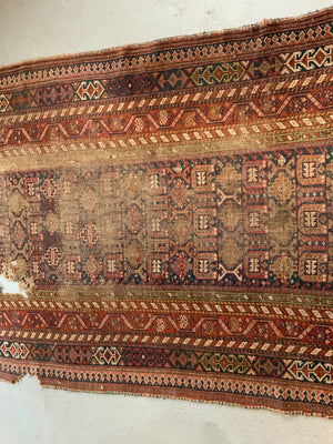 Antique Hamadan gallery carpet / runner (466 x 120cm)