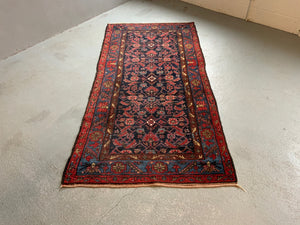 Hamadan Kurdish village rug (206 x 100cm)