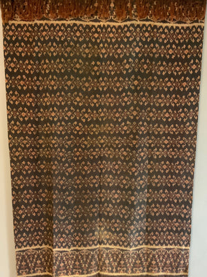 Indonesian Flores Island ikat (200 x 134cm)