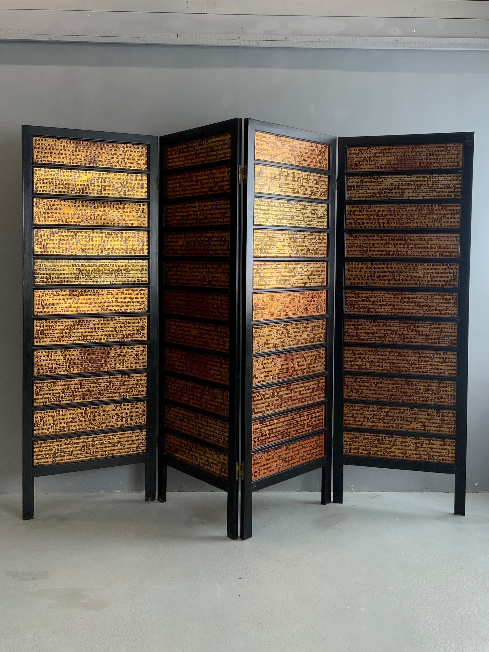 Four fold screen with Burmese lacquered Kammavaca sutras (182 x 64cm)