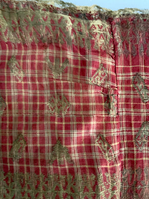 Sumatran Minangkabau silk / gilt selendang (258 x 83cm)