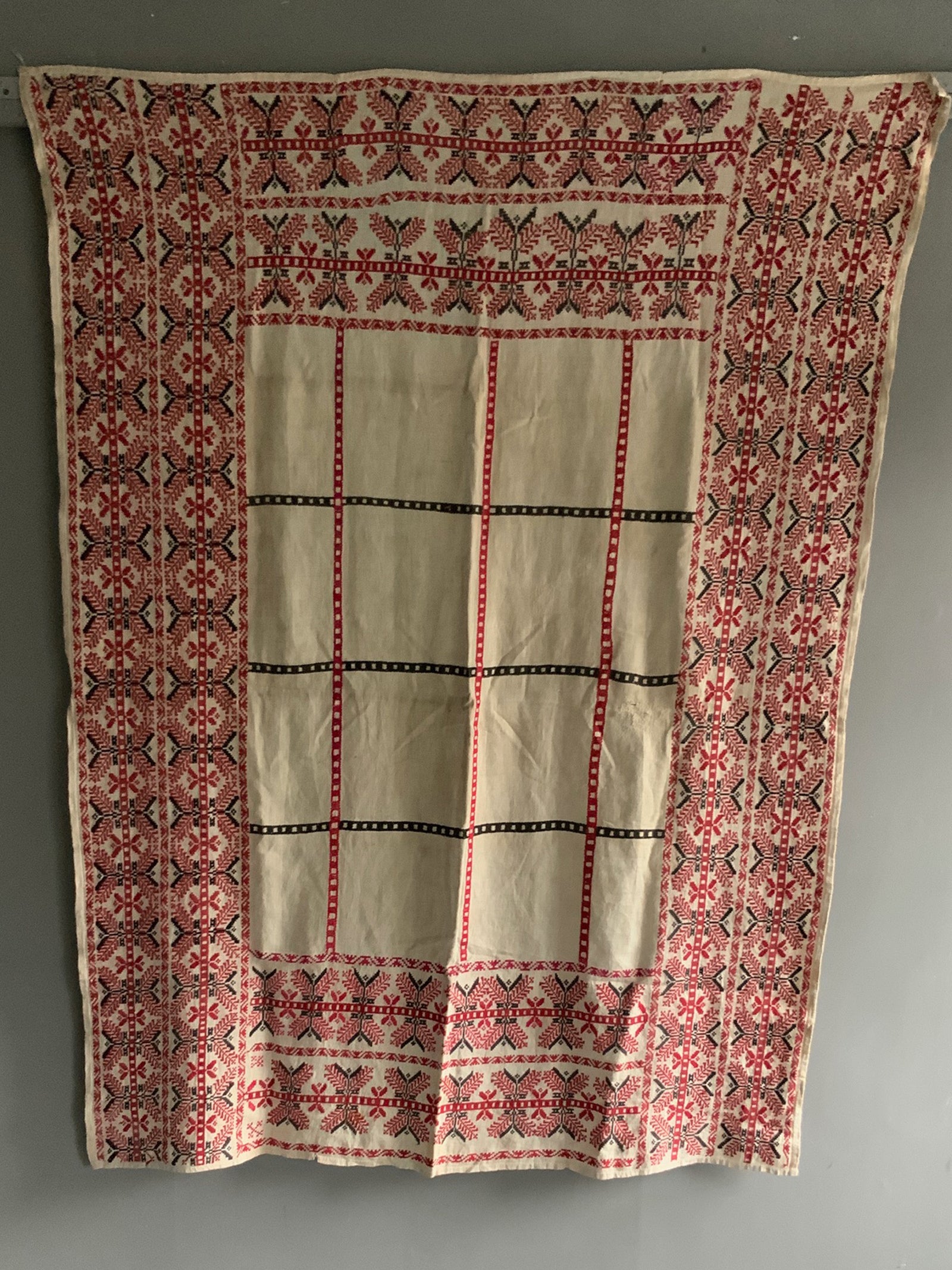 Balkan cotton embroidered cover (155 x 125cm)