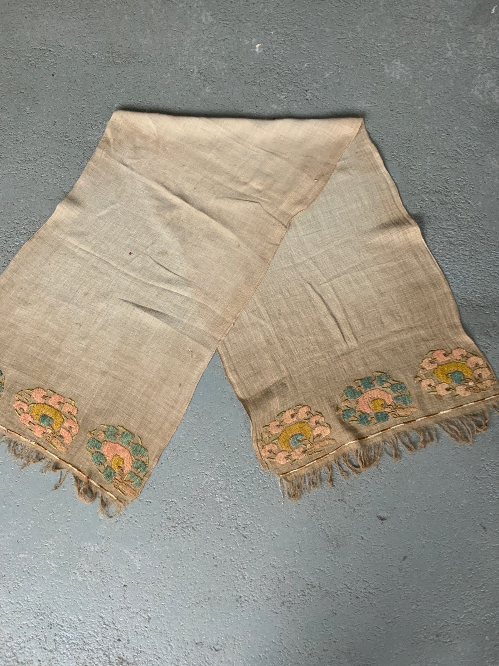 Ottoman antique Turkish towel with embroidered end (160 x 42cm)