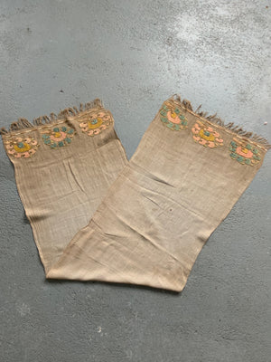 Ottoman antique Turkish towel with embroidered end (160 x 42cm)