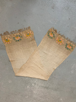 Ottoman antique Turkish towel with embroidered end (160 x 42cm)