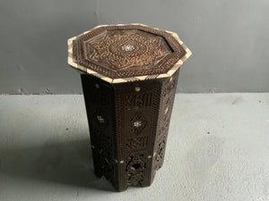 Ottoman Levantine table with bone inlay (50 x 35cm)