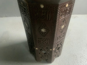 Ottoman Levantine table with bone inlay (50 x 35cm)