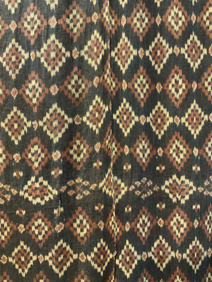 Indonesian Flores Island ikat (208 x 141cm)