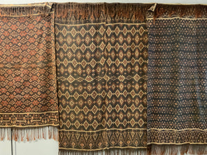 Indonesian Flores Island ikat (200 x 134cm)