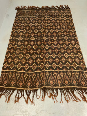 Indonesian Flores Island ikat (208 x 141cm)