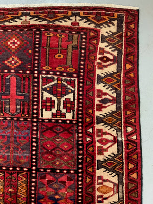 Bactiar modern carpet (328 x 174cm)