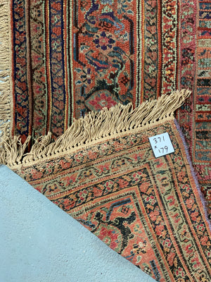 Dorokhsh kelleigh antique carpet (371 x 179cm)