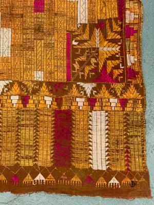 Punjab Fulkari / Phulkari vintage shawl (232 x 138cm)