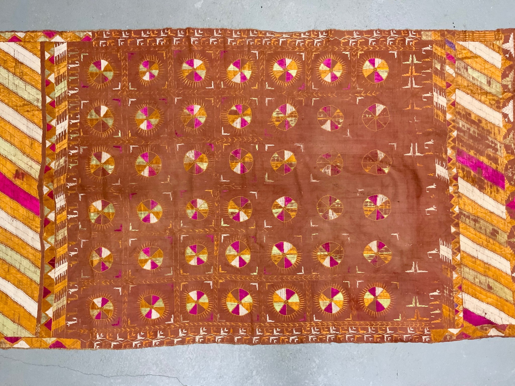 Phulkari Rug Punjab Fulkari / Phulkari vintage shawl (222 x 121cm) *AF - Clive Rogers