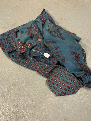 Turkish antique lightweight cotton wood block print shawl (181 x 99cm)