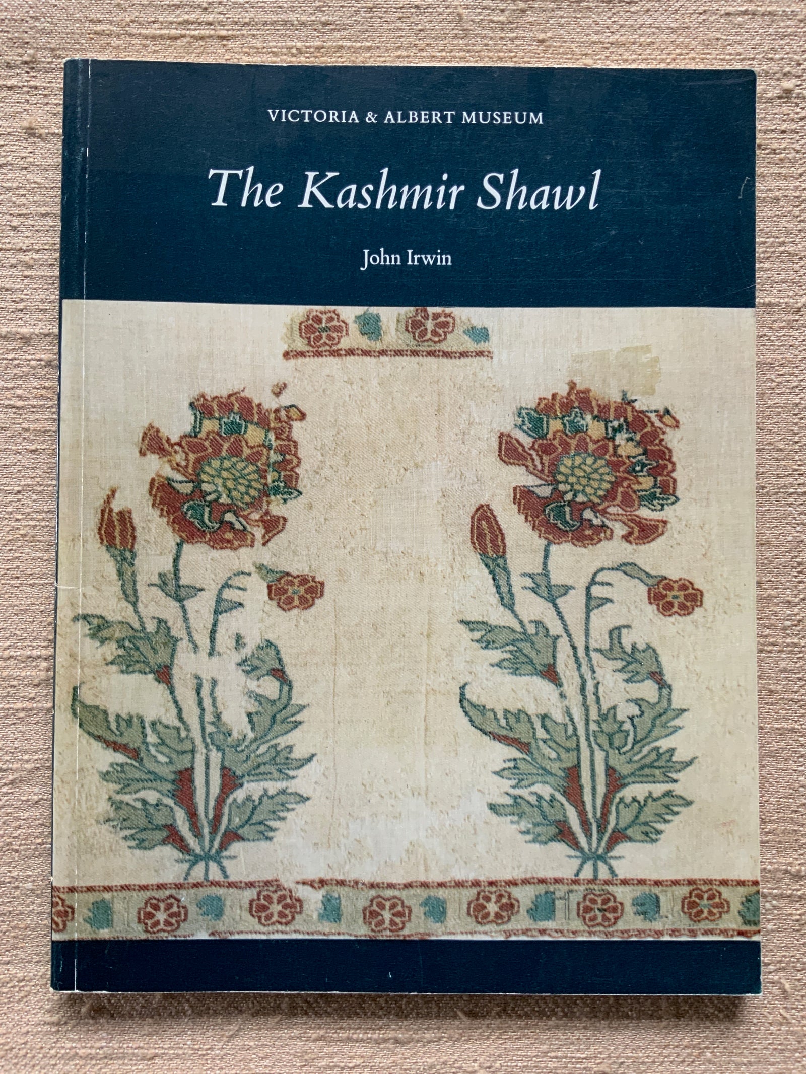 Irwin, John. : The Kashmir Shawl