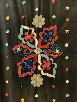 French antique wool applique (246 x 135cm)