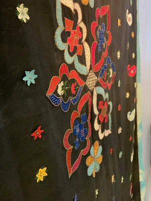 French antique wool applique (246 x 135cm)