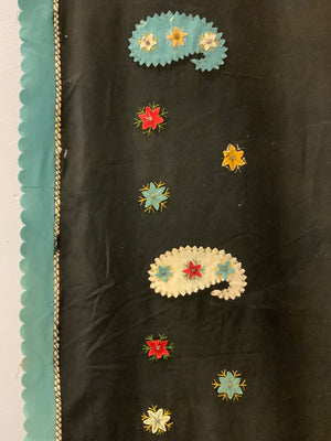 French antique wool applique (246 x 135cm)