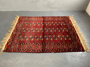 Tekke antique rug (162 x 123cm)