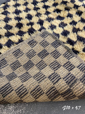 Turkish chequered tulu rug (200 x 87cm)