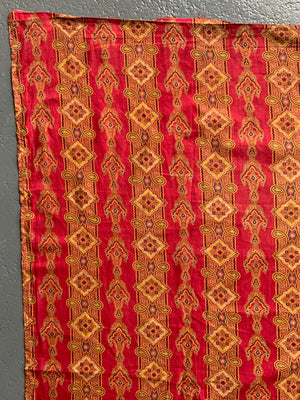 Victorian 'Turkey Red' paisley print (153 x 142cm)