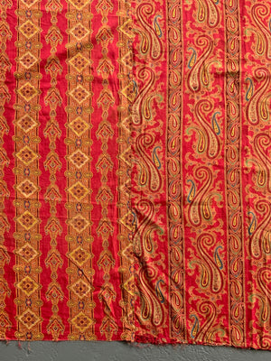 Victorian 'Turkey Red' paisley print (153 x 142cm)