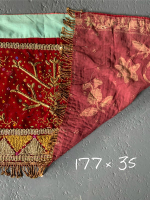 Indian sequined embroidery (177 x 35cm)