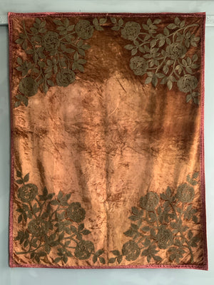 Velvet metal embroidered antique cover (156 x 121cm)