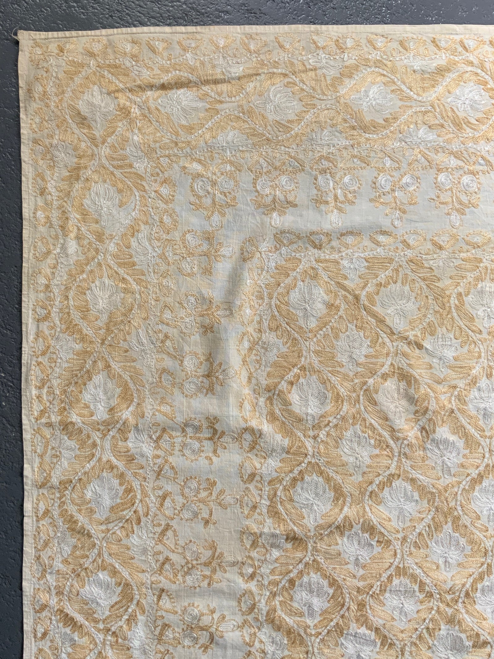 Aghabani Alleppo or Denizli silk embroidery (191 x 136cm)