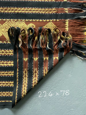 Indonesian uncut sarong (224 x 78cm)