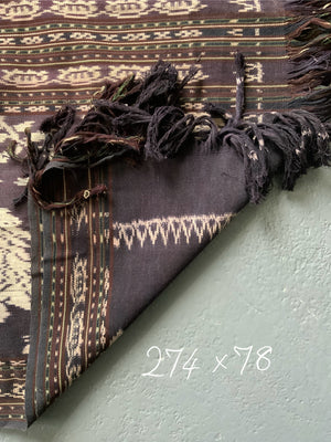 Indonesian Sikka Flores sarong (274 x 78cm)