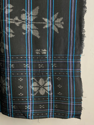 Indonesian Flores ikat motif cloth (147 x 70cm)