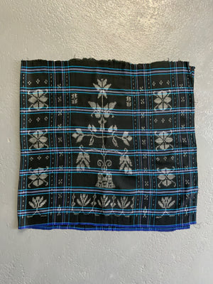 Indonesian Flores ikat motif cloth (147 x 70cm)