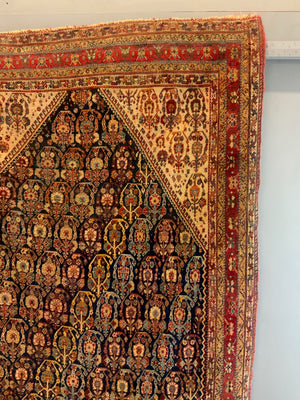 Shiraz Gashguli Gashgai rug (238 x 133cm)