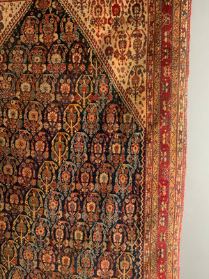Shiraz Gashguli Gashgai rug (238 x 133cm)