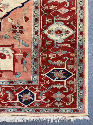 High quality Serapi type Turkish carpet (352 x 270cm)